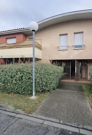 Apartment T2 Pool & Terrasse - Parking - Metro - Wifi